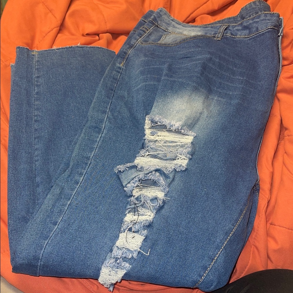 SHEIN Blue Distressed Boyfriend Jeans